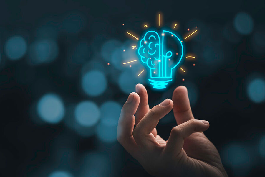 تحليل احتياجات العمل وتقديم حلول مبتكرة